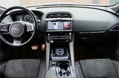 Jaguar-F-Pace-2